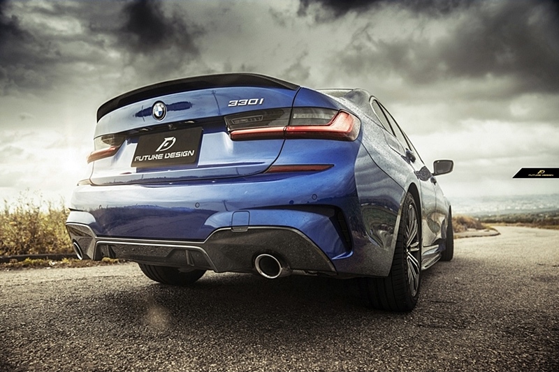 G20 - Performance style Carbon Trunk Spoiler_002
